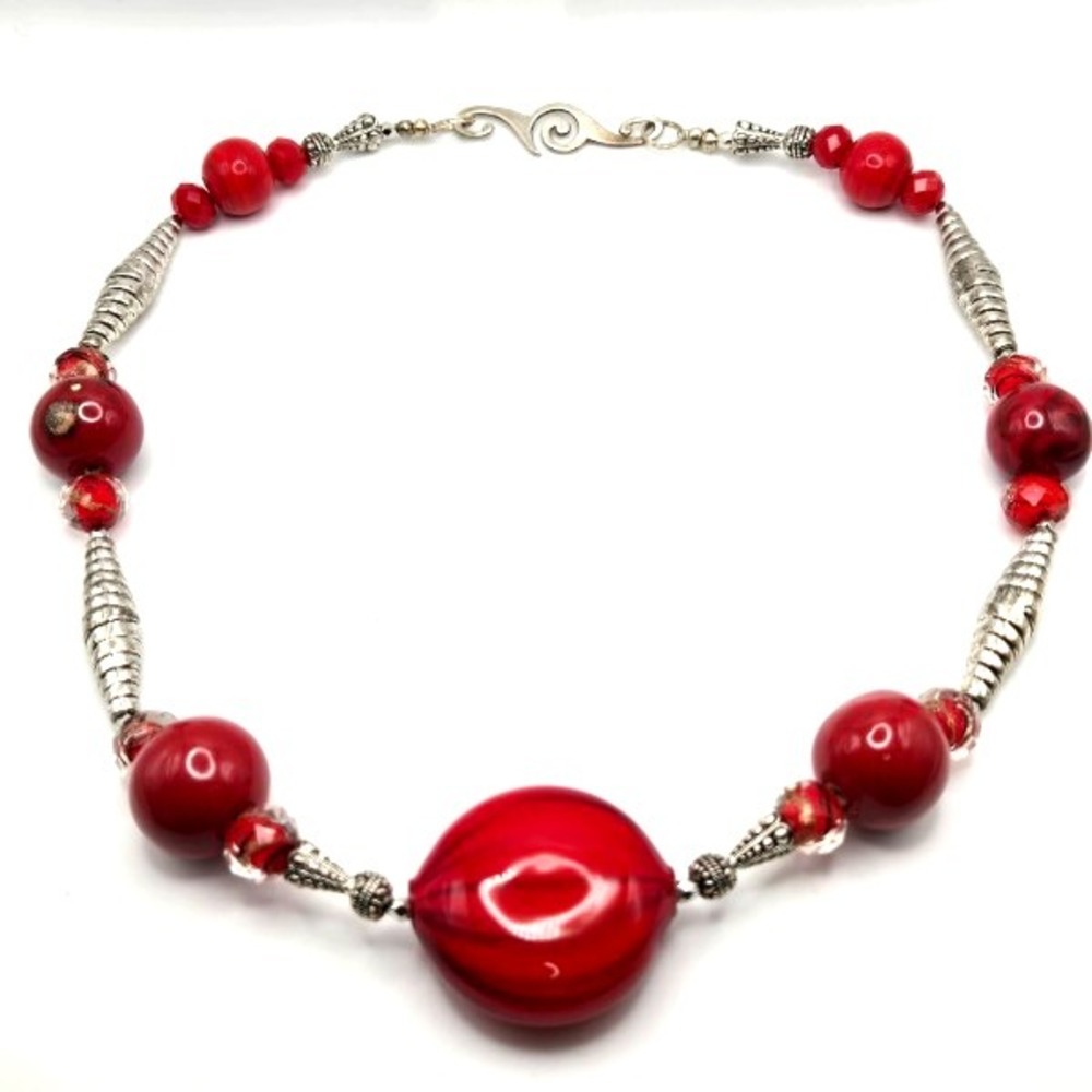 Silvertone Artisan Crafted Necklace Dark Red Ceramic & Art Glass Beads 925 Clasp